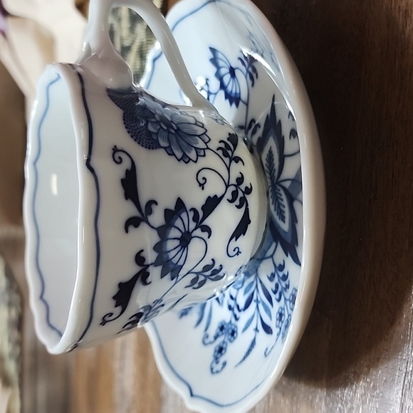 Blue Danube Cup & Saucer - Picture 1 of 2
